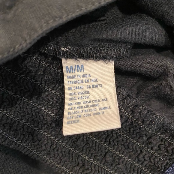 American Eagle Black Capri Pants - Picture 9 of 9